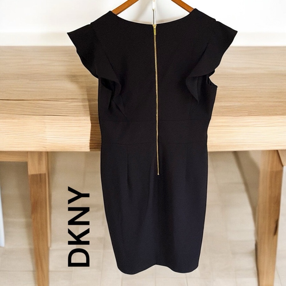 DKNY-NWT Size 12 Black A-Line, Flutter
Sleeve Sheath Dress Back Gold Zipper NEW! - Picture 5 of 13
